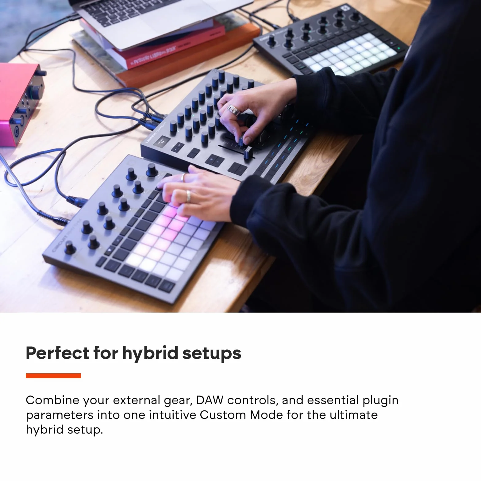 Novation Launch Control XL 3 – surface de contrôle et de mixage MIDI alimentée en USB pour les STAN et le matériel, avec 8 faders, 24 encodeurs sans fin, des entrée/sorties MIDI et un bundle logiciel