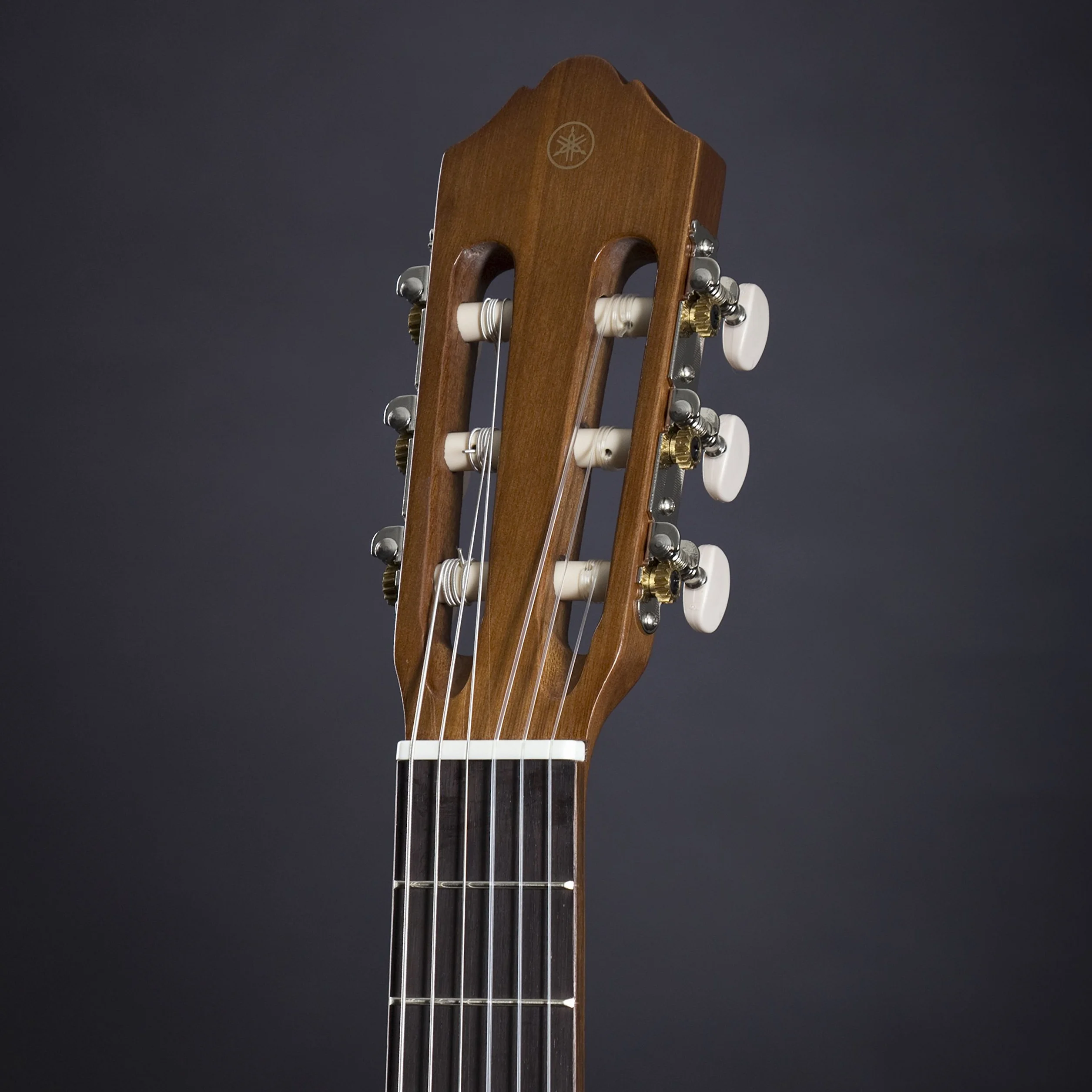 Yamaha CGS102AII Finition naturelle – Guitare d'étude pour jeunes débutants – Caisse compacte et facile à manipuler – Taille 1/2