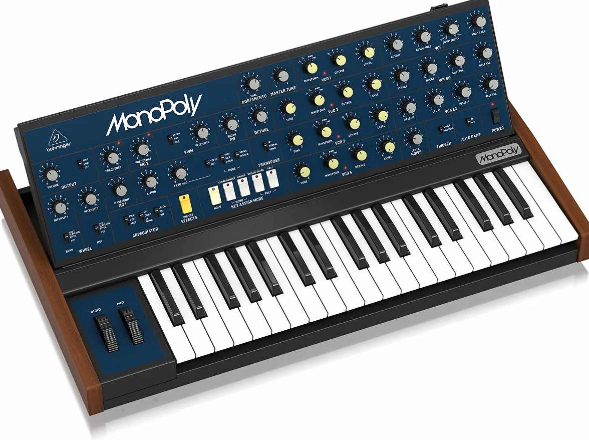 Behringer MONOPOLY Synthétiseur polyphonique analogique 4 voix avec 37 touches pleine taille, 4 VCO, VCF, 2 LFO, 2 enveloppes, synchronisation et modulation croisée et arpégiateur