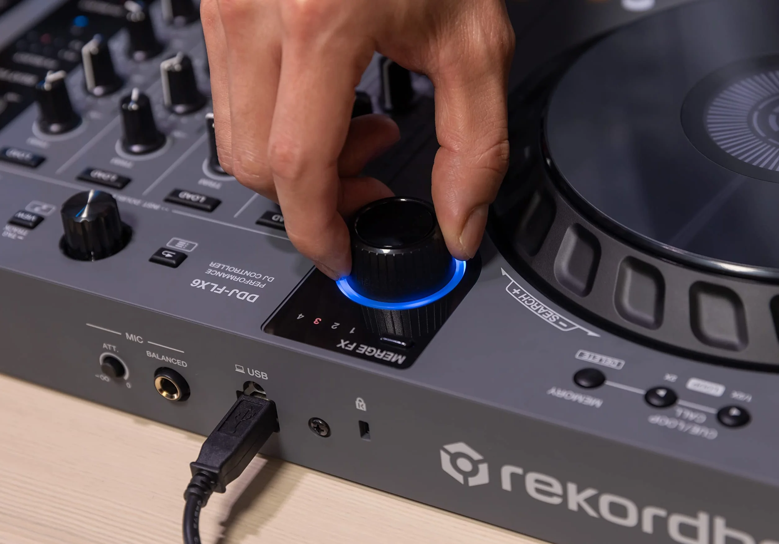Pioneer DJ DDJ-FLX6-GT Contrôleur 4 canaux pour Rekordbox Serato Traktor Virtual DJ