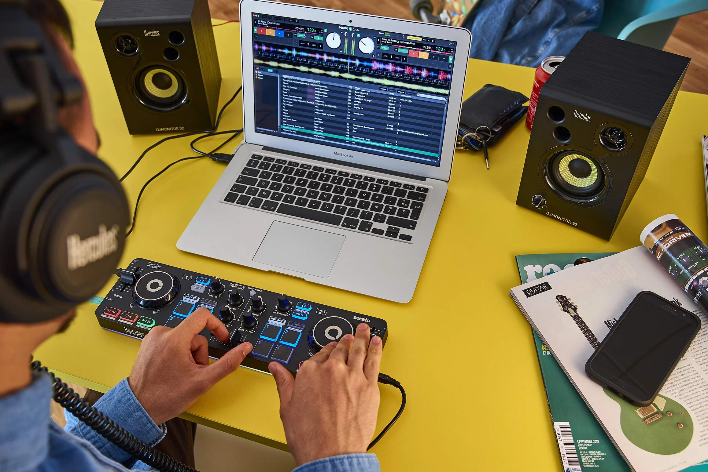 Hercules DJStarter Kit - Le kit complet pour commencer le Djing avec Serato DJ Lite