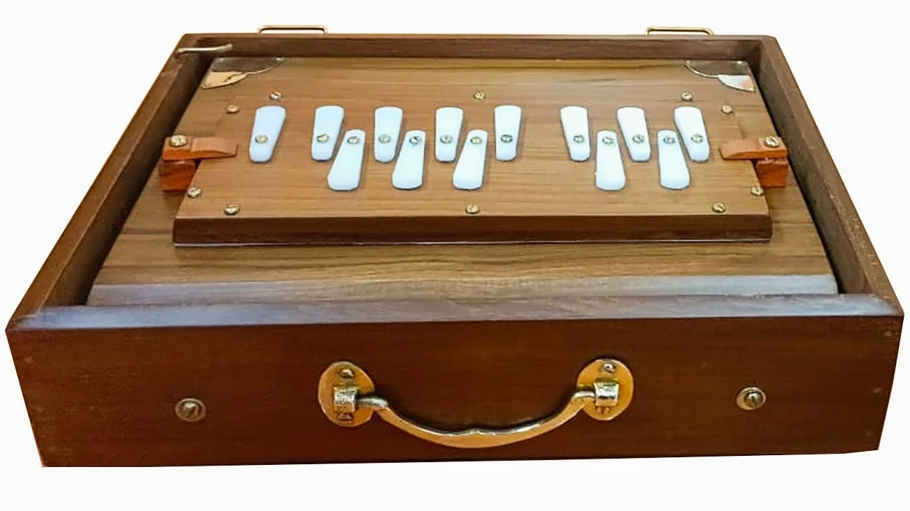 Compact 13-Inch SHRUTI BOX in 440 hz. Top-grade Teak Wood, Full Range, Deep Sound