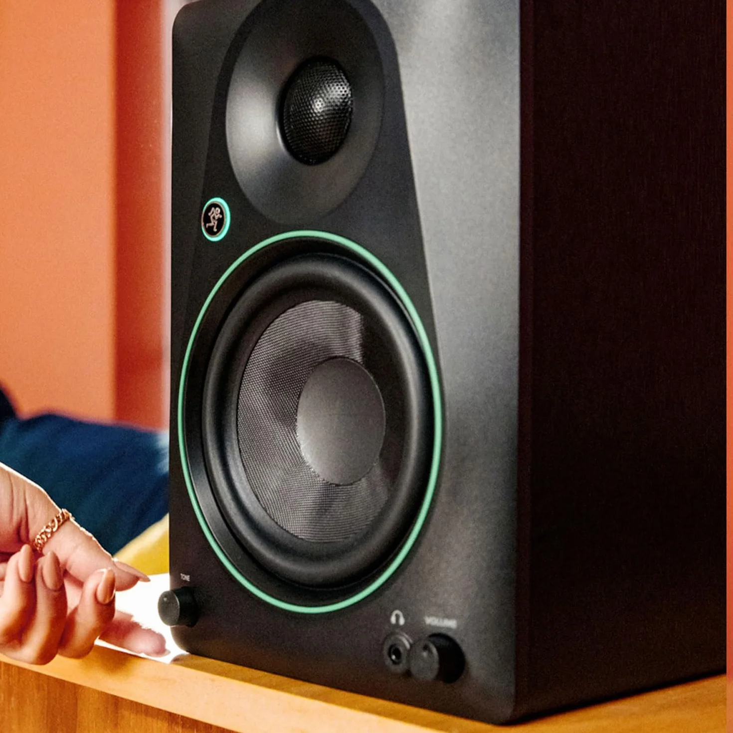 Mackie CR3.5BT Moniteur de studio actif 2 voies haut-parleur Bluetooth avec 2 câbles jack Keepdrum