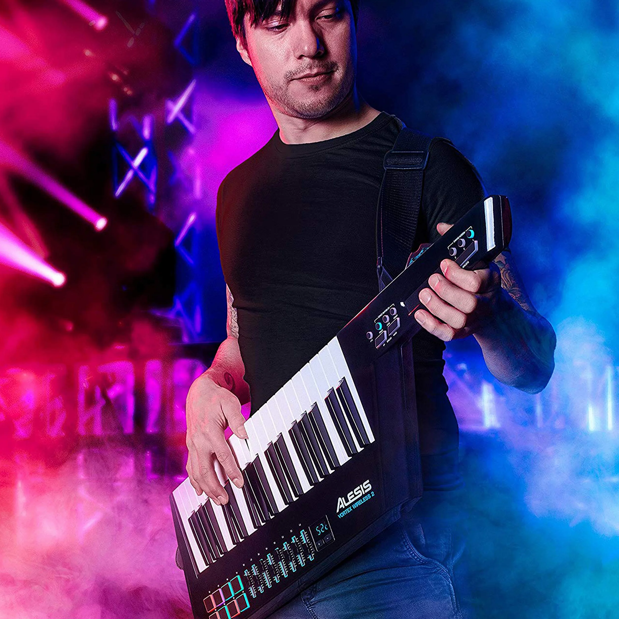 Alesis Vortex Wireless 2 - Keytar Synthétiseur/Clavier Maître Sans-Fil avec Ports USB et MIDI, 37 Touches Taille Piano, 8 Pads Sensibles à la Vélocité et Suite de Logiciels Professionnels