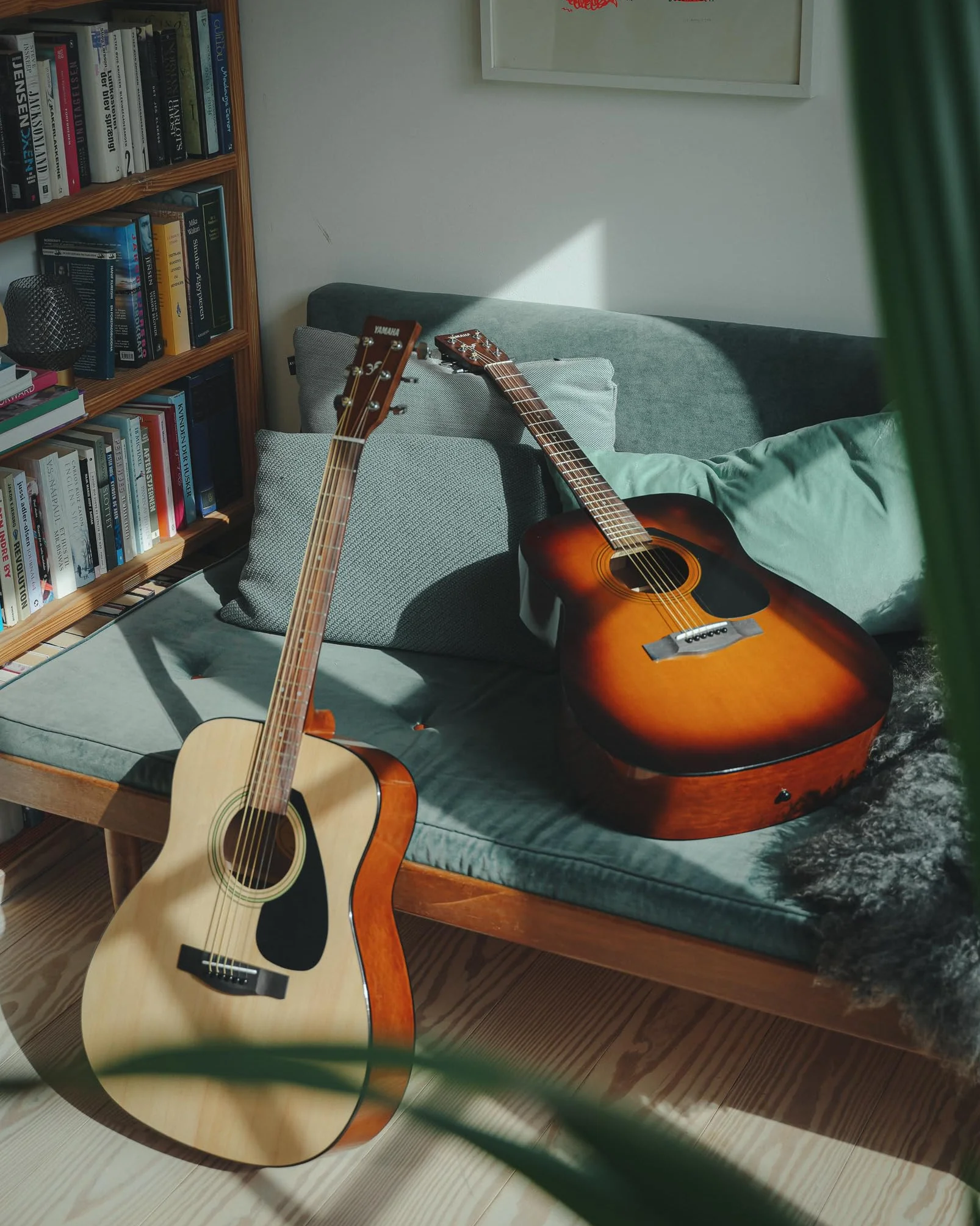 Yamaha F310 Guitare Acoustique Folk Nature – Guitare folk adultes 4/4 – Guitare d'étude Dreadnough